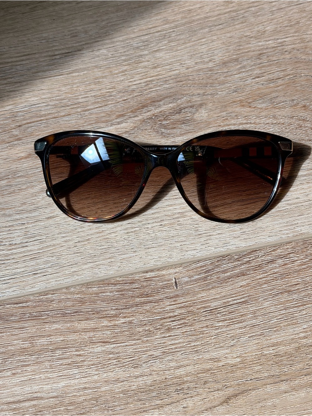 Burberry Brown Cat-Eye Women's Sunglasses (style 4216) - Picture 5 of 6